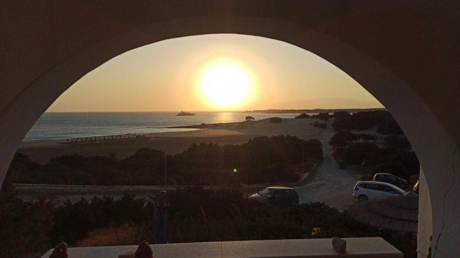 Haus Asterakia Lägenhet Aliko Beach Exteriör bild
